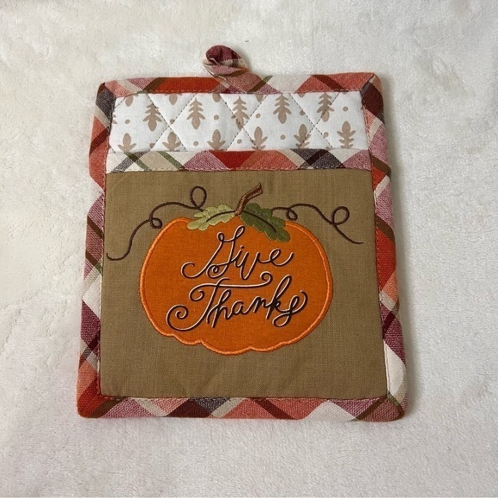 Give Thanks Hot Pad and Kitchen Towel ‎ 8 x 10 inch Hobby Lobby